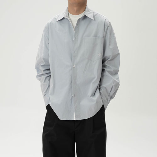 门襟撞色设计素色宽松衬衫