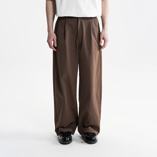 AWT 26SS 〔solotex纱线〕异形口袋直筒合身休闲抗皱长裤