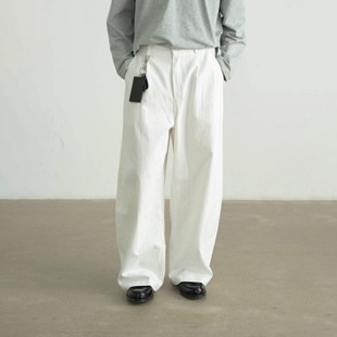 男女 简约休闲百搭廓形宽松纯棉长裤 AWT25AW 弧形分割设计