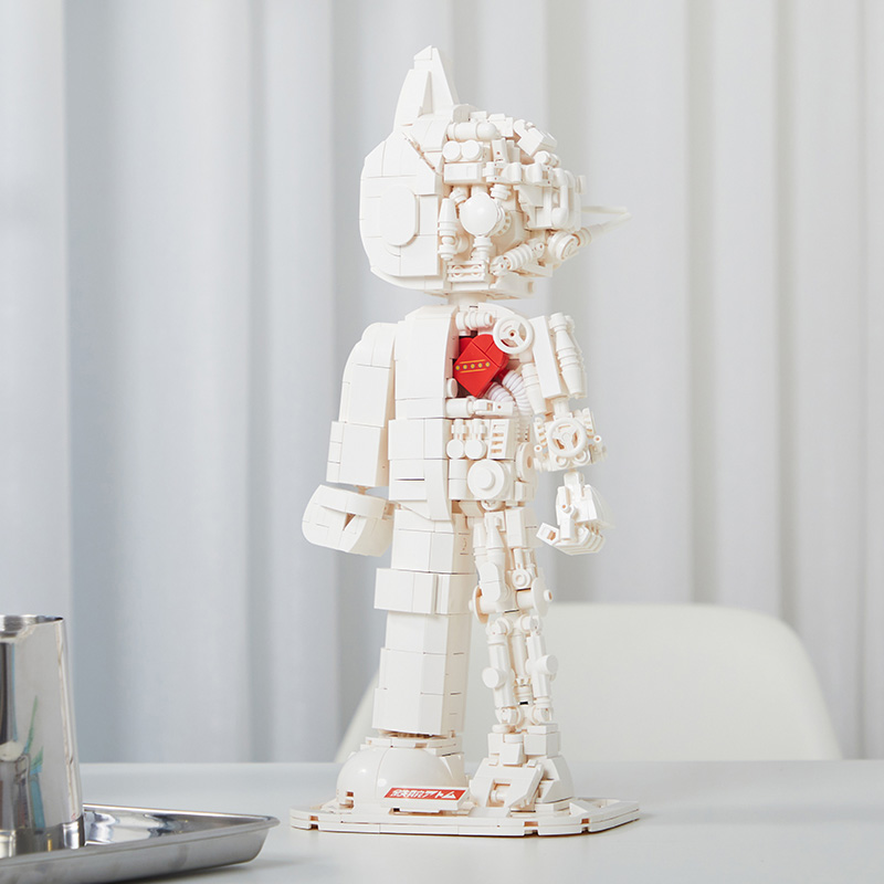 纯白色铁臂阿童木可DIY