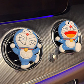 哆啦A梦车载香薰2025新款 汽车装 饰摆件车内空调出风口淡香水持久