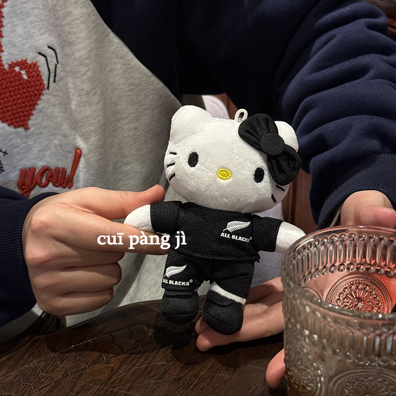 日系橄榄球HelloKitty玩偶挂件