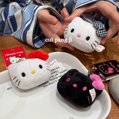 日本三丽鸥helloKitty毛绒挂件