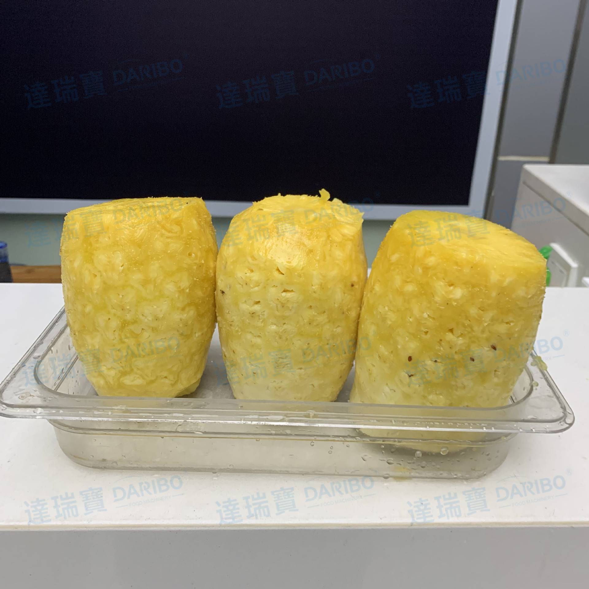 l达瑞宝多功能削皮机 削凤梨菠萝机器厚薄可调 Pineapple Peeler图片