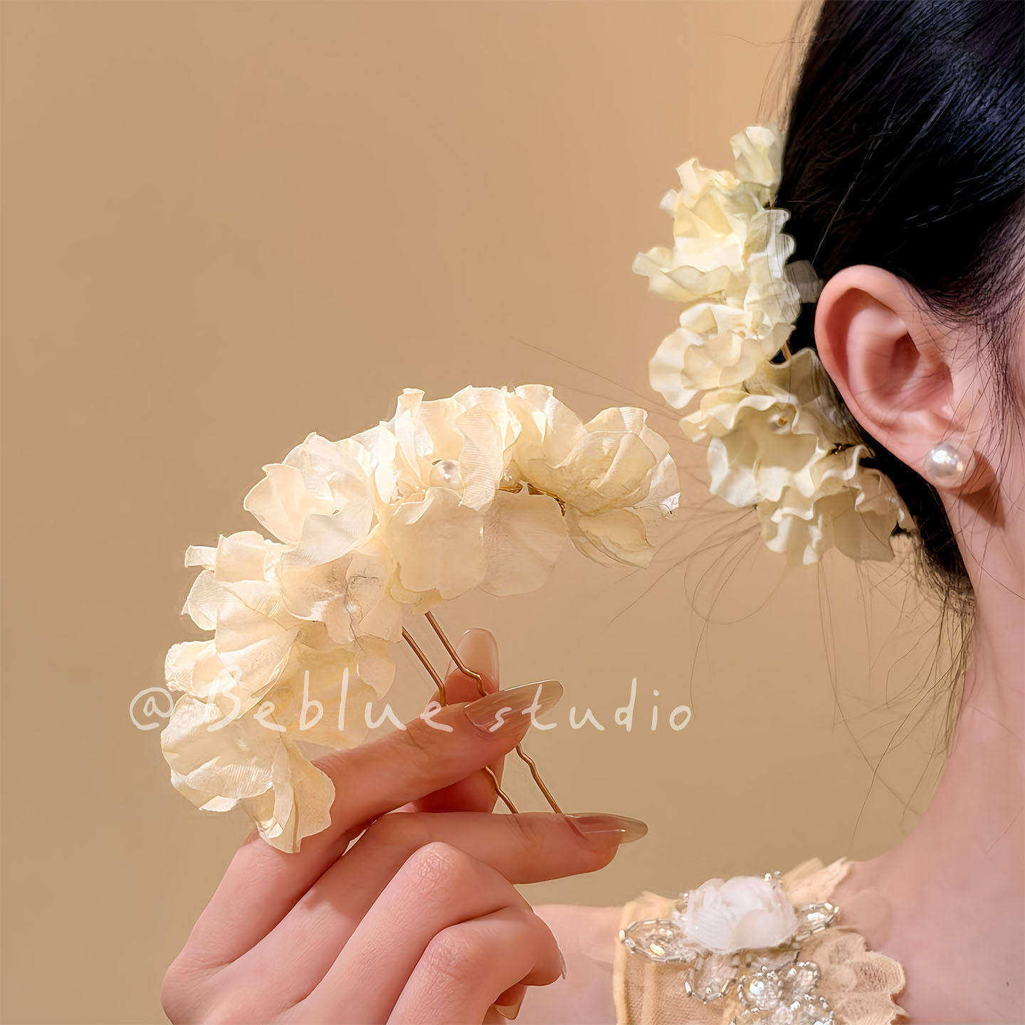 皎皎白月~超仙白色花朵发簪2026新款头饰新中式海边拍照头花发饰