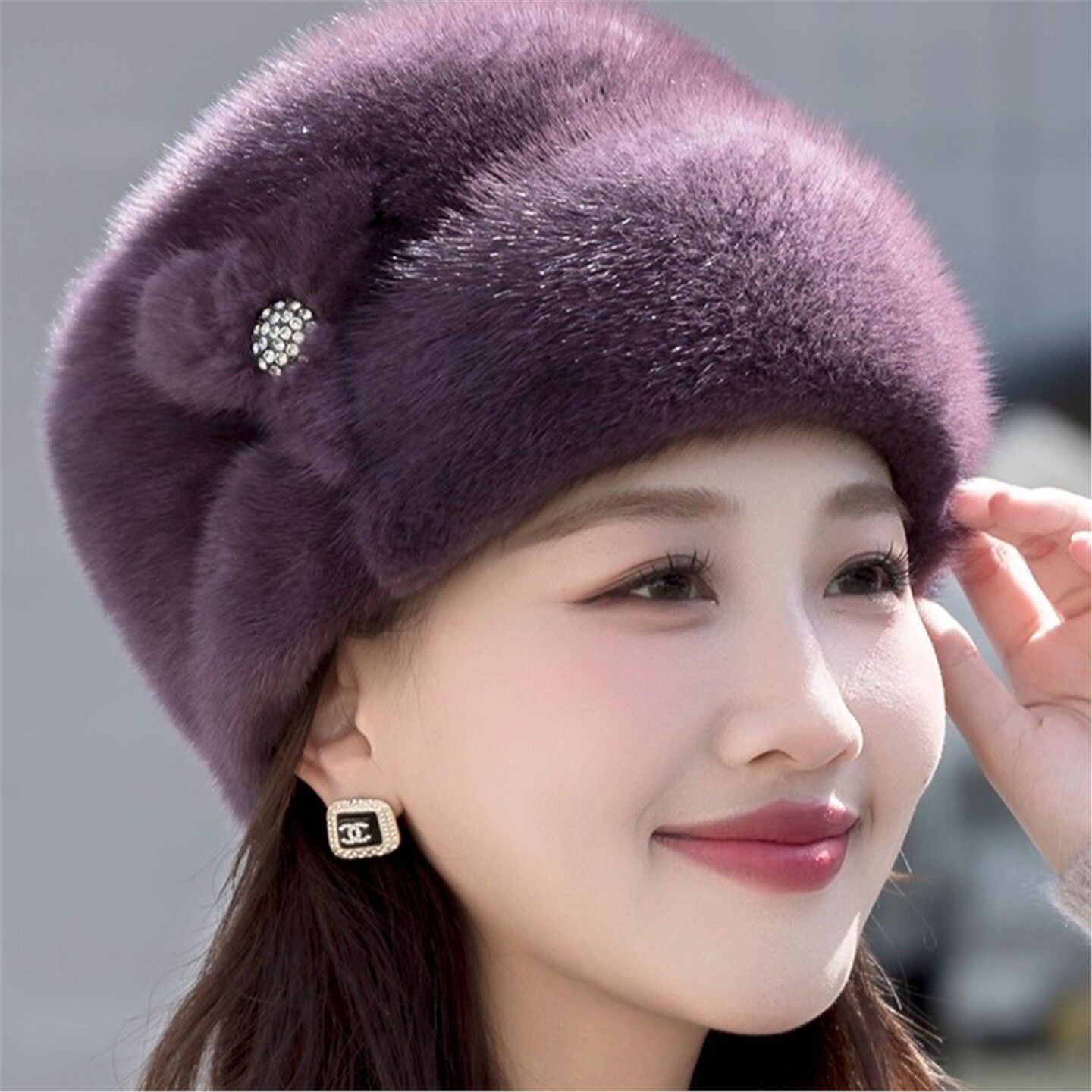 帽子女款2025新款妈妈款贝雷帽冬季女士洋气礼帽中老年水貂毛帽子