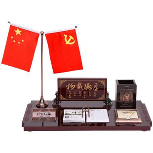 厂家直销2025年创意木质台历架日历商务礼品办公桌面笔筒摆件