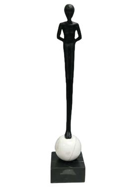 现代样板房创意金属人物大雕塑摆件新中式别墅酒店家居软装饰品