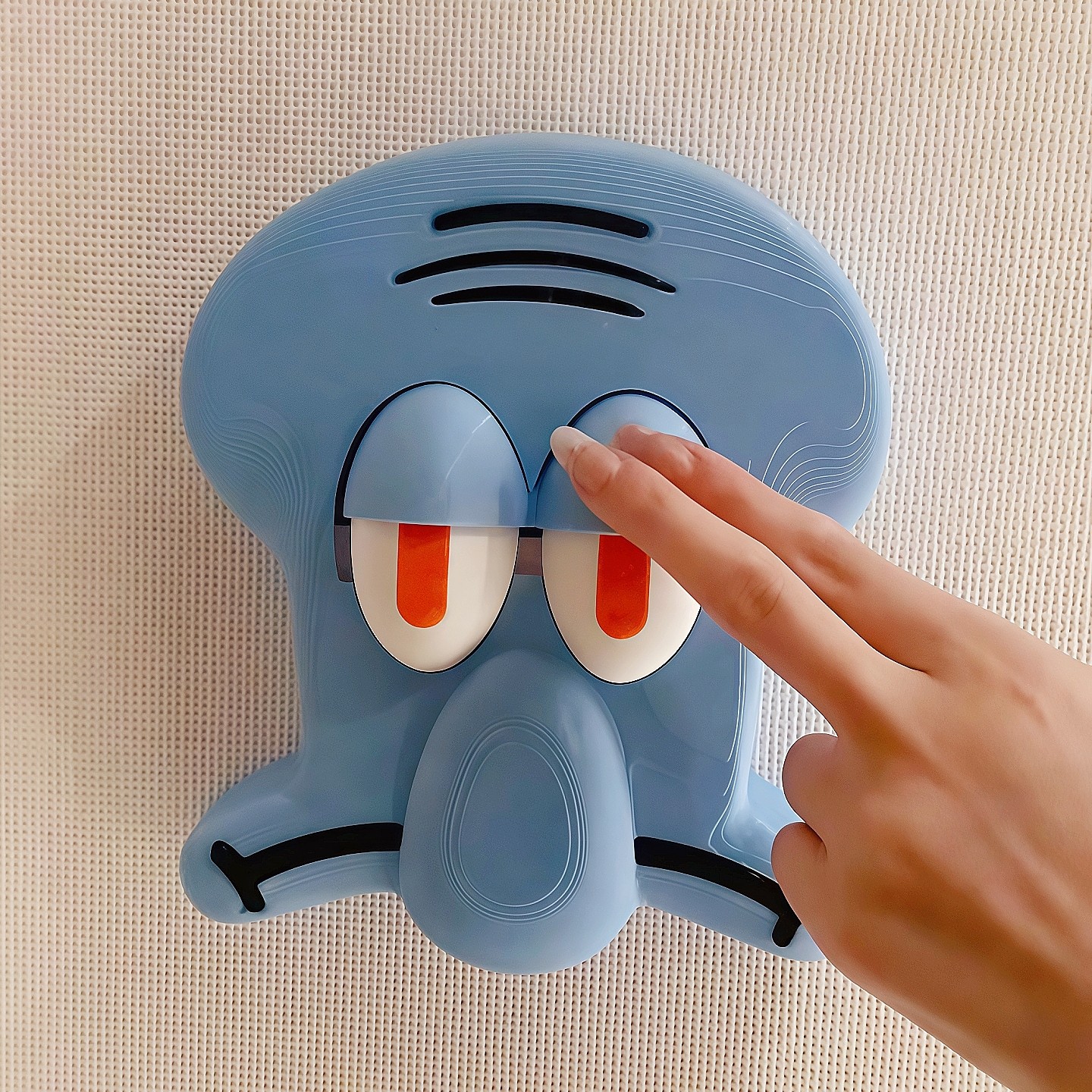 章鱼哥睁眼开关面板海绵