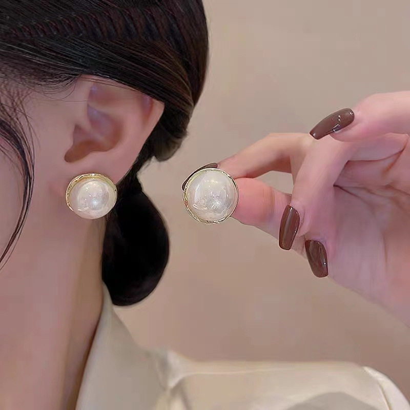 仙贤遥复古赫本风棉花大珍珠耳钉925纯银女法式圆形温柔百搭耳饰