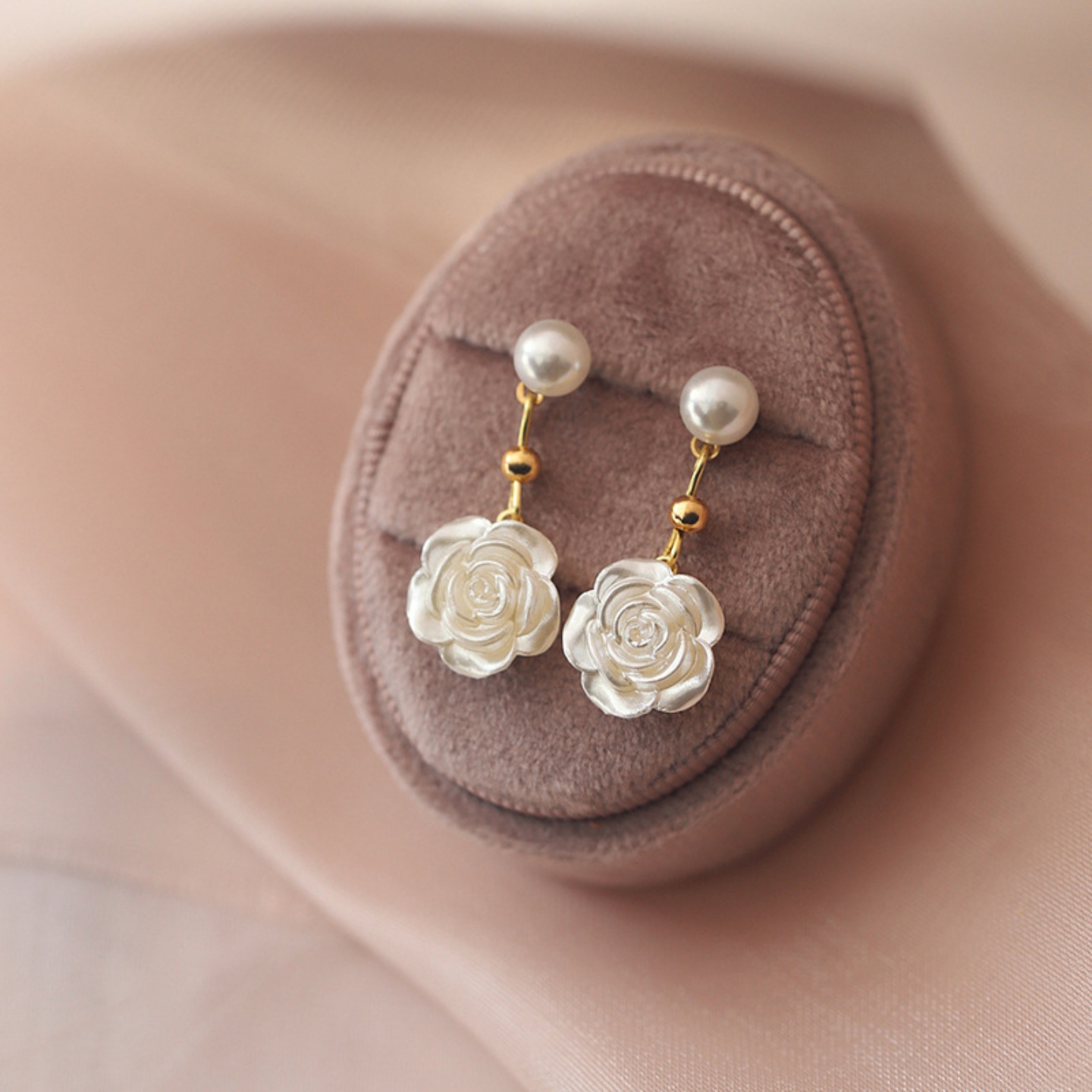 山茶花耳钉独特花朵耳环2024新款