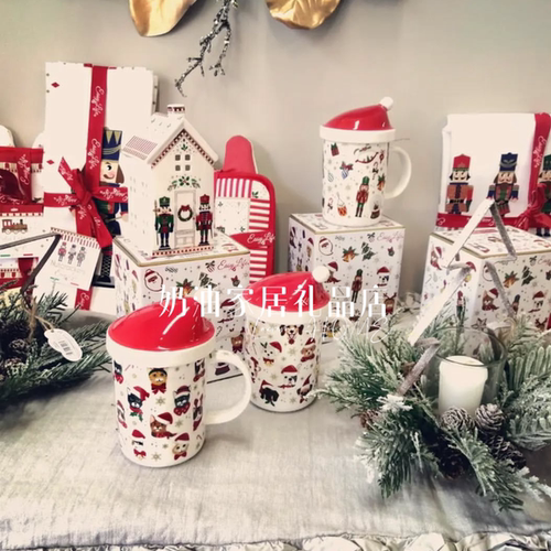 Easylife意大利圣诞浮雕陶瓷储物罐带盖罐釉下彩高温强化瓷