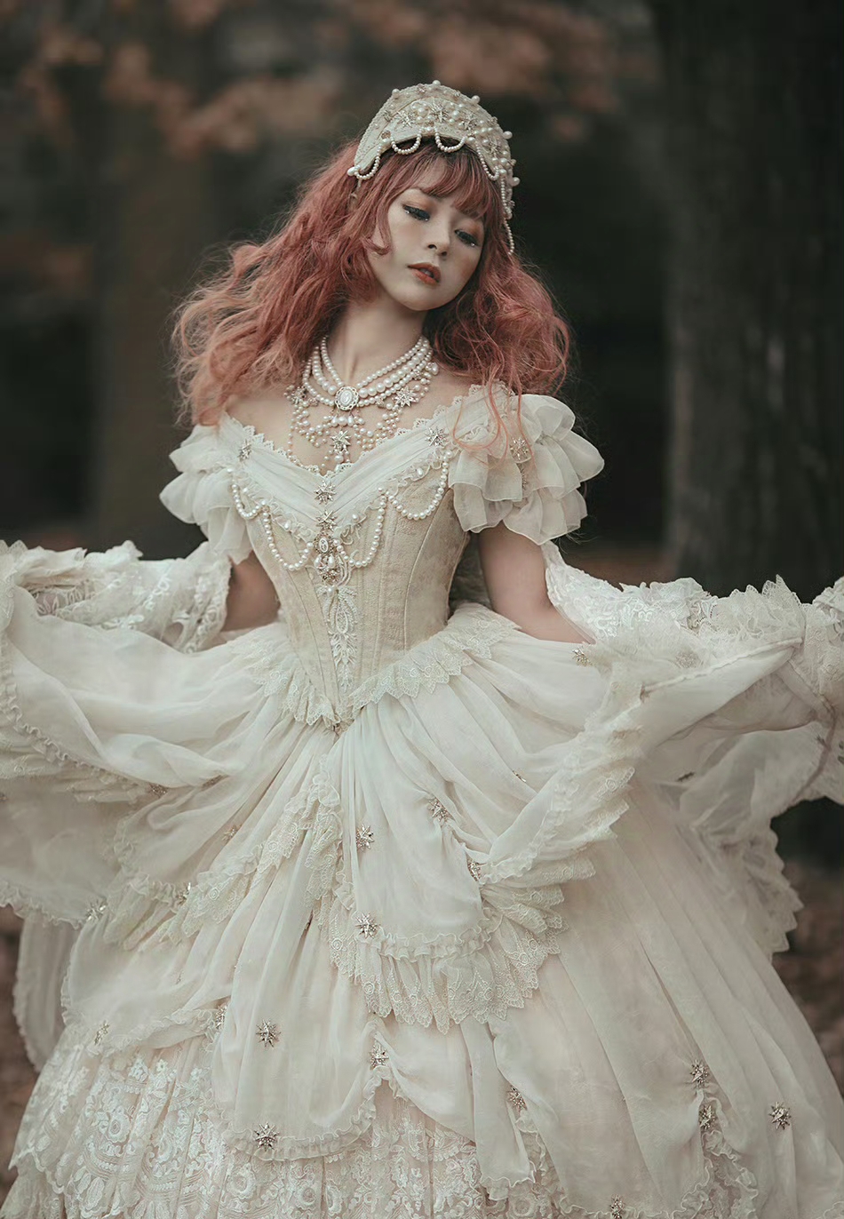 【出租】古典玩偶钻石星花优雅复古婚礼主纱cla女士连衣裙lo裙