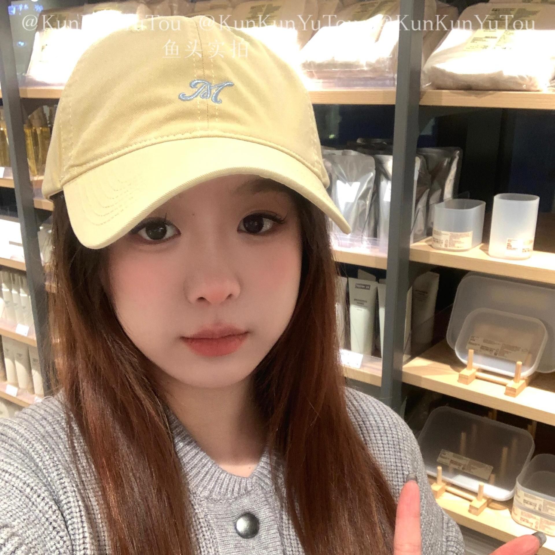 字母刺绣软顶棒球帽简约百搭个性