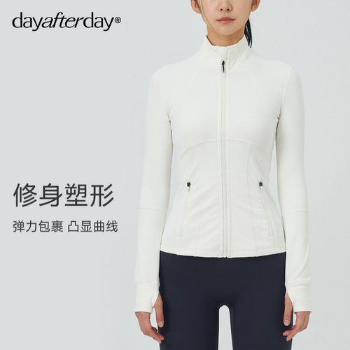 dayafterday初秋运动加绒上衣