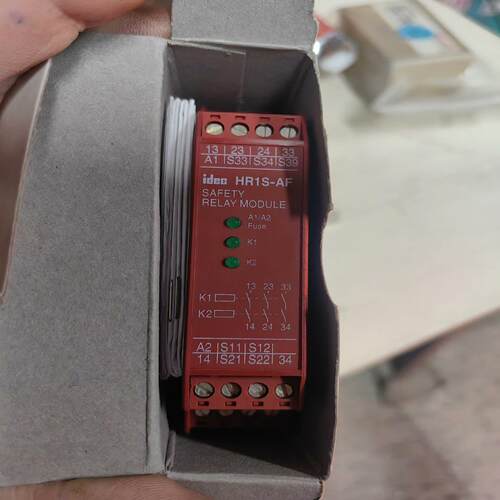 IDEC 和泉 HR1S-AF5130PB 安全继电器~询价
