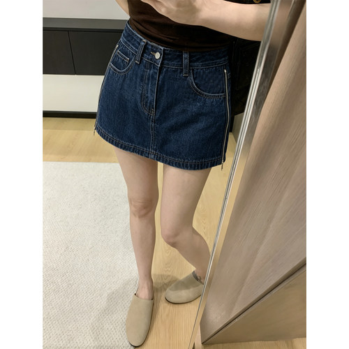 蓝色侧边拉链牛仔短裙女