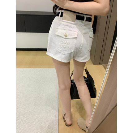 白色提花牛仔短裤女夏季新款小众巨好看高腰a字裤今年流行的热裤