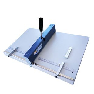 A4+压痕机 手动翻书书脊厚纸压痕折页机 封面名片贺卡压痕机厂家