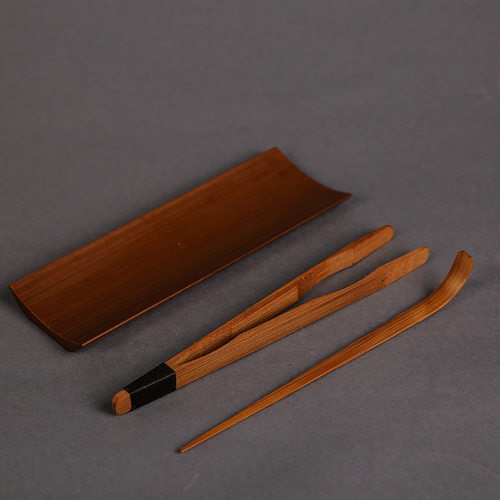 Carbonized bamboo tea, tea clip, tea needle, tea ceremony, six gentlemen zero matching, carbonized three piece tea set