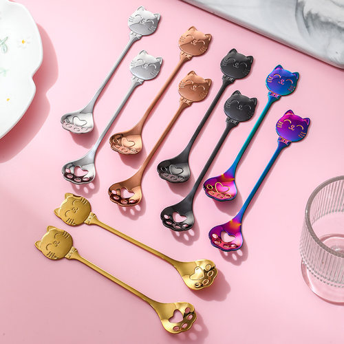 Stainless steel creative cat claw spoon, leaky spoon, children's cartoon spoon, high appearance mixing spoon, souvenir
