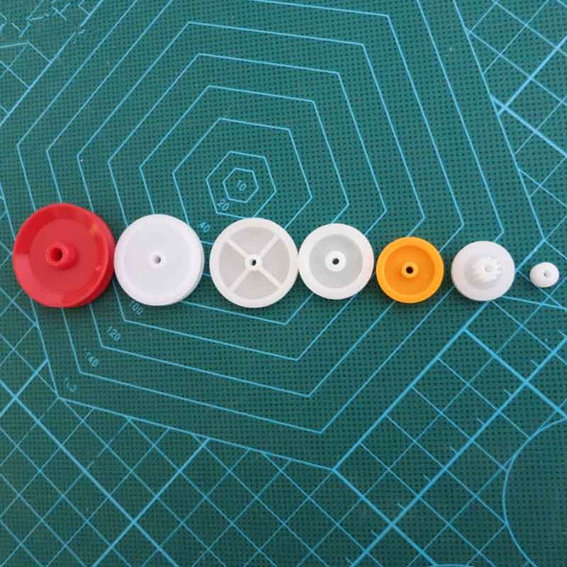 塑料皮带轮组 传动轮 动滑轮 定滑轮配件 小滑轮模型配件7种3.5元