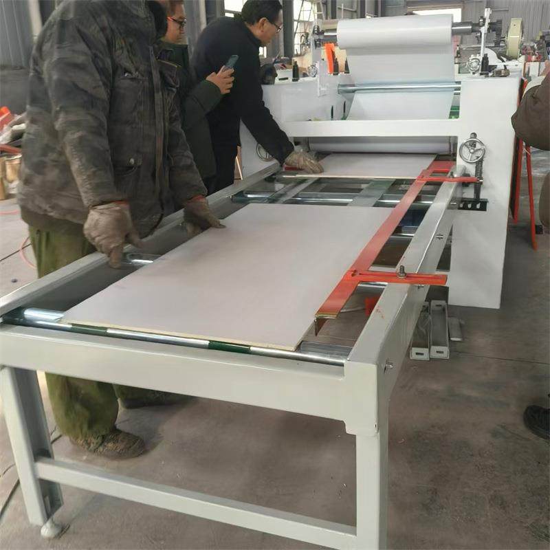 密度板涂胶贴面机 石膏板贴纸机器 木纹纸华丽纸pvc膜冷胶平贴机,五金/工具,机床,淘宝优惠券,粉丝福利购,淘宝优惠卷