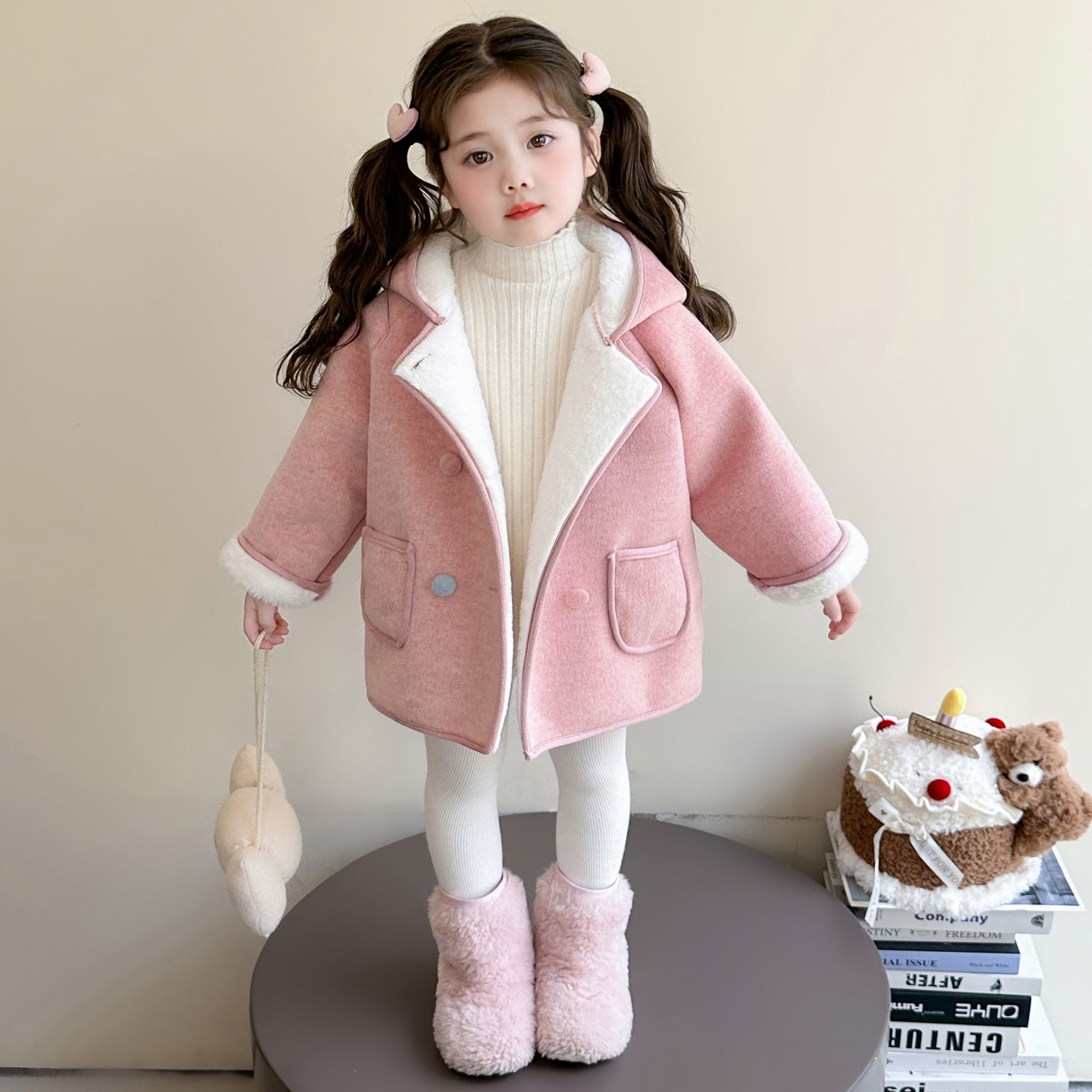 女童毛呢大衣加绒外套冬装2025新款洋气女宝宝中长款兔耳朵呢大衣