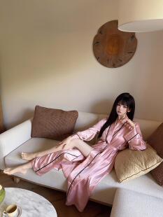 喵酱酱名媛风气质长款轻奢家居服睡袍女系带薄款冰丝晨袍睡衣