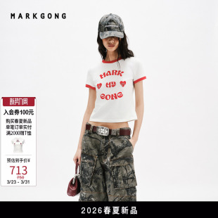 【MARKGONG】设计感气质字母印花短袖2026春夏新品女装上衣