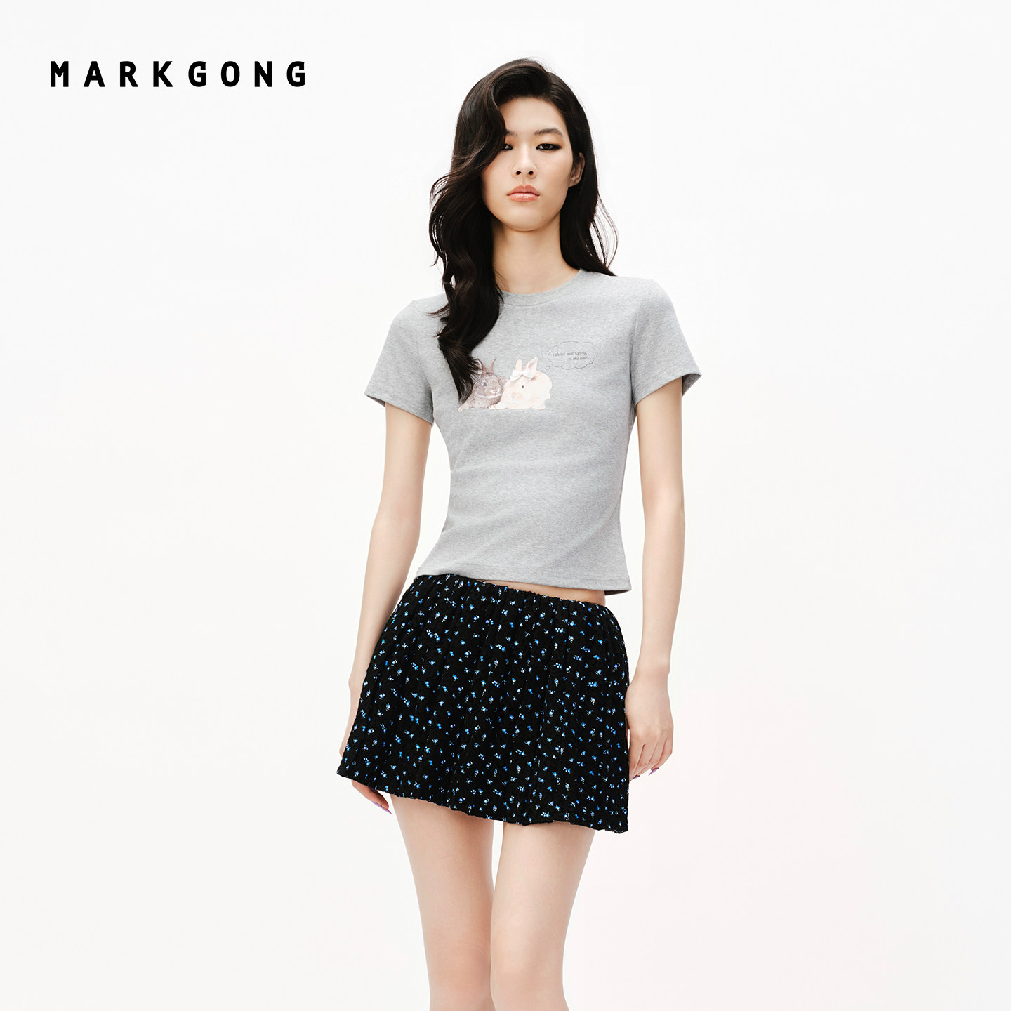 MARKGONG花灰色兔子印花弹力短袖图片