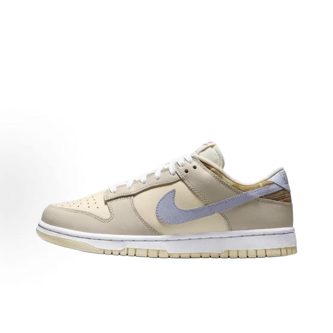 NIKE耐克 新款女子W NIKE dunk LOW 米色板鞋休闲鞋 IH7354-101