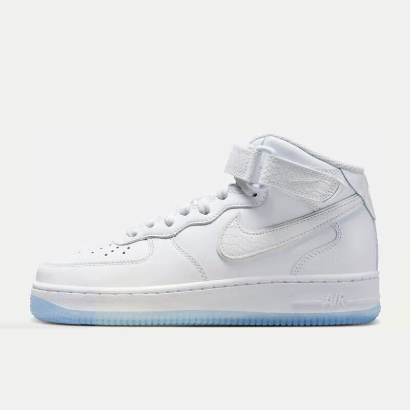 Nike耐克女高帮耐磨休闲板鞋