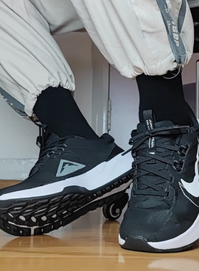 NIKE耐克 男鞋 新款 舒适低帮耐磨透气越野跑步鞋 DM0822-005