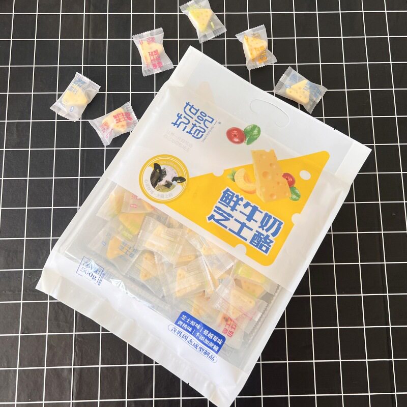 世纪牧场三角鲜牛奶芝士奶酪块零食特产内蒙古奶制品果粒奶酥500g