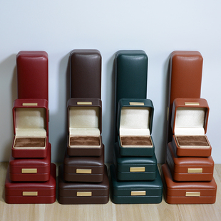 复古超迁羊皮首饰盒子便携钻戒项链盒精致宝石珠宝三金礼盒