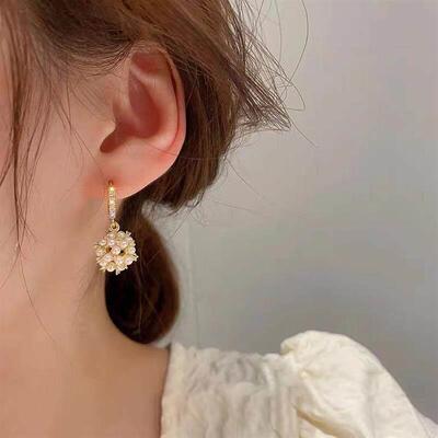 Pearl zircon pendant ear ring harbor wind girl欧美气质耳圈