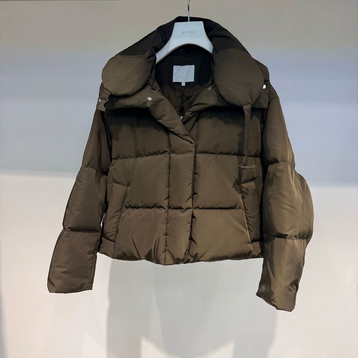 25冬HelloKitty短羽绒服