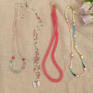 彩色夏日の叠戴串珠蝴蝶项链女2025新款爆款配饰锁骨链多巴胺颈链