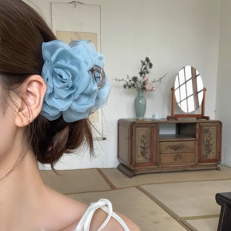 夏日森系山茶花抓夹女小众高级感后脑勺半扎发鲨鱼夹头花绝美发饰