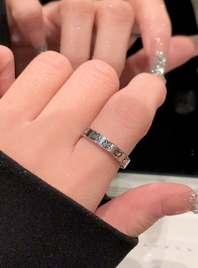 素圈戒指女钛钢小众高级感不掉色兔子指环个性2024年新款设计质感