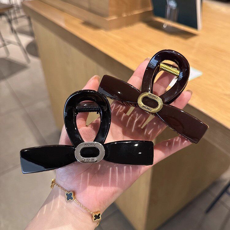 高级感蝴蝶结大号抓夹女秋冬气质盘发鲨鱼夹发量多后脑勺发夹头饰