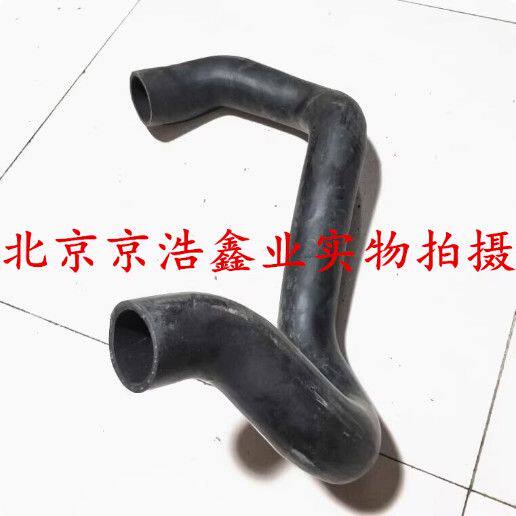 北京汽车绅宝X65中冷器进