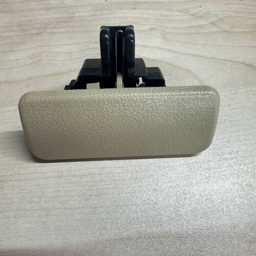 睿行M80M60工具箱扣手