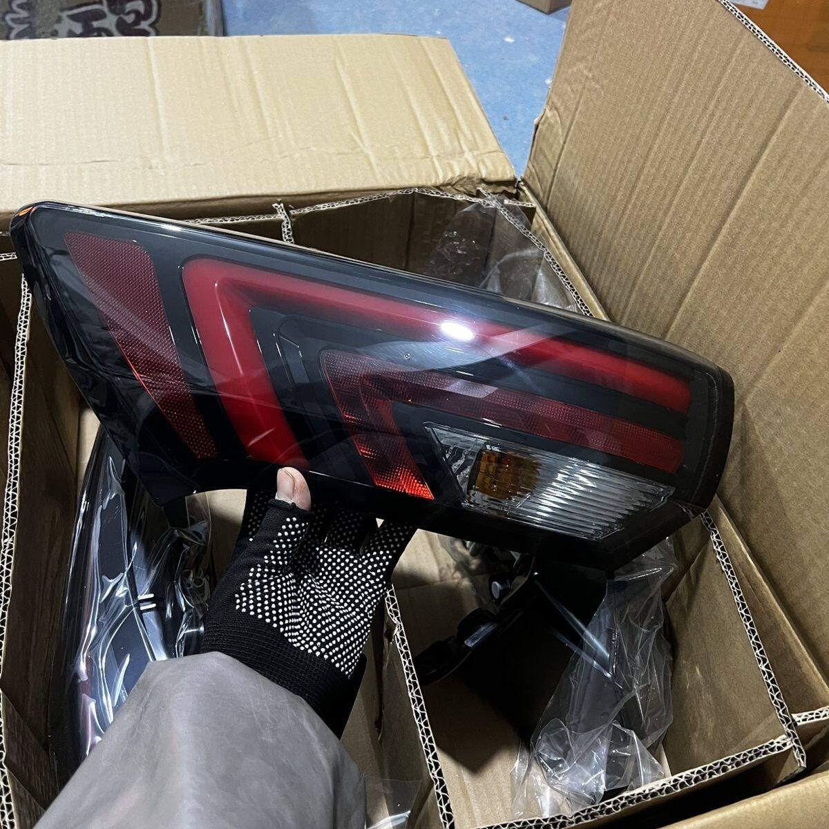 比速汽车T5尾灯后刹倒组