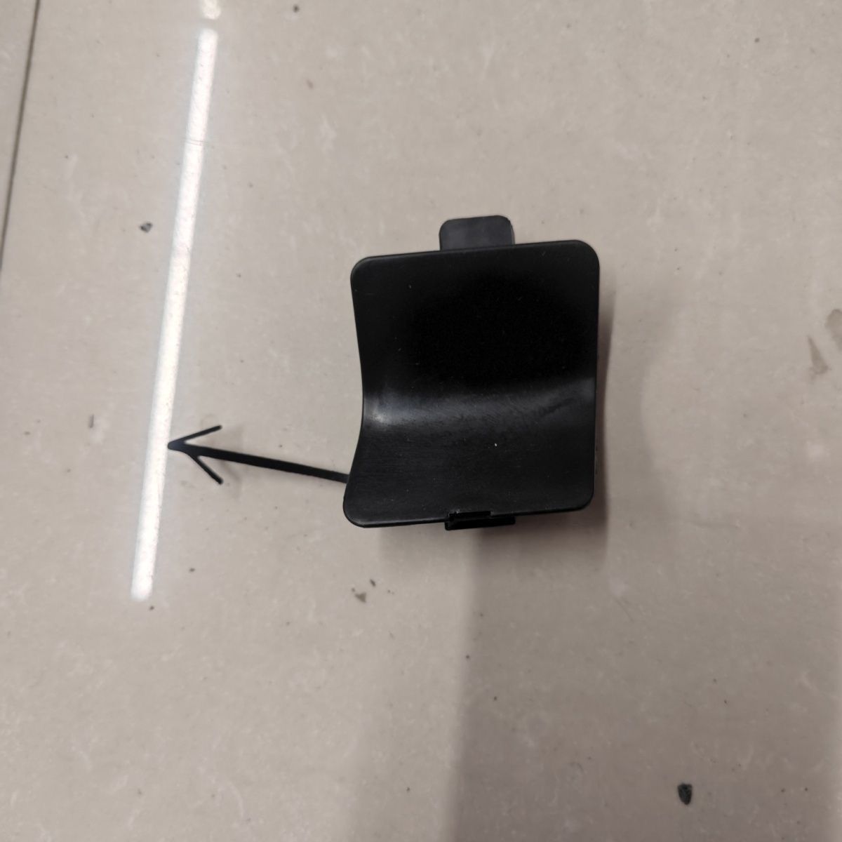 力帆迈威拖车孔盖前保险