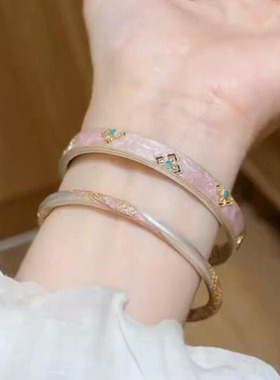 新中式宫廷风粉色雕花手镯女显白