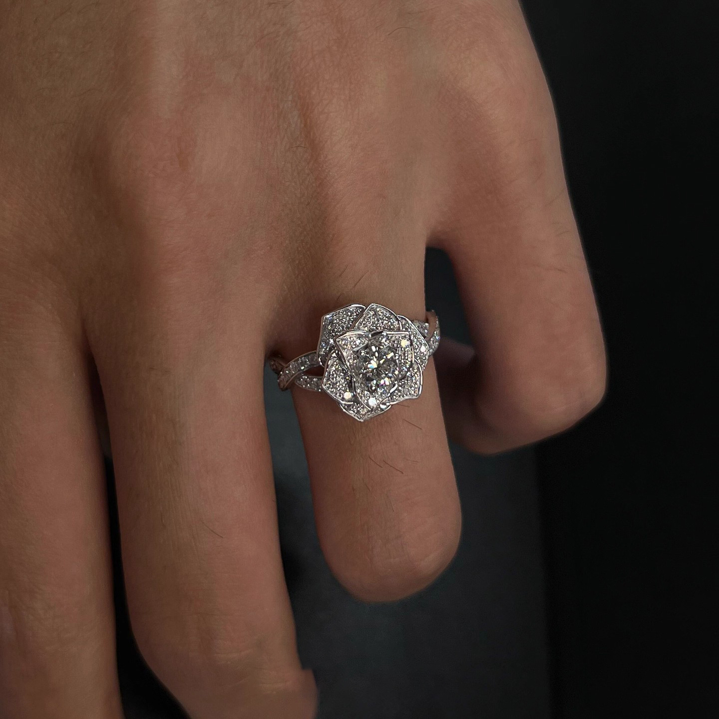 立体玫瑰爆闪戒指女法式复古小众