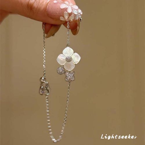 S925纯银爆闪四叶草手链女