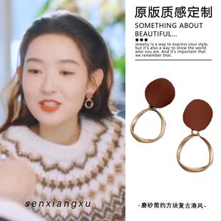 突然的喜欢王玉雯林欢儿同款方块耳环港风复古圆环耳钉高级感耳饰
